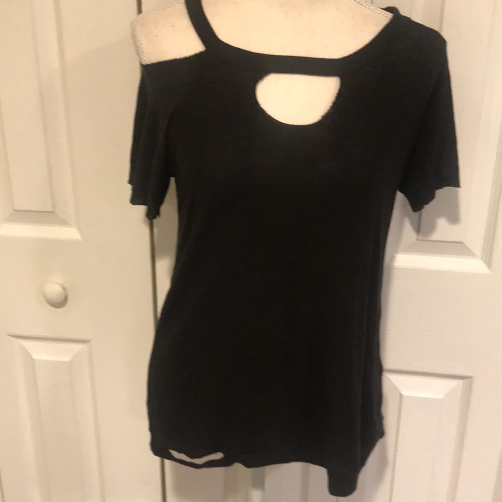 Comune L Cut Out Tee